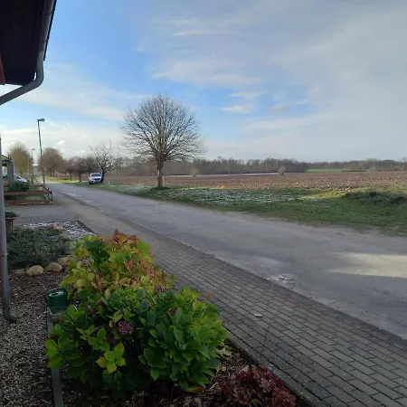 Apartment Zimmer Mit Aussicht Im Unesco Biosphaerenreservat Schaalsee Dobbersen